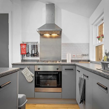 Preston Serviced Apartment - Estatevision Екстериор снимка